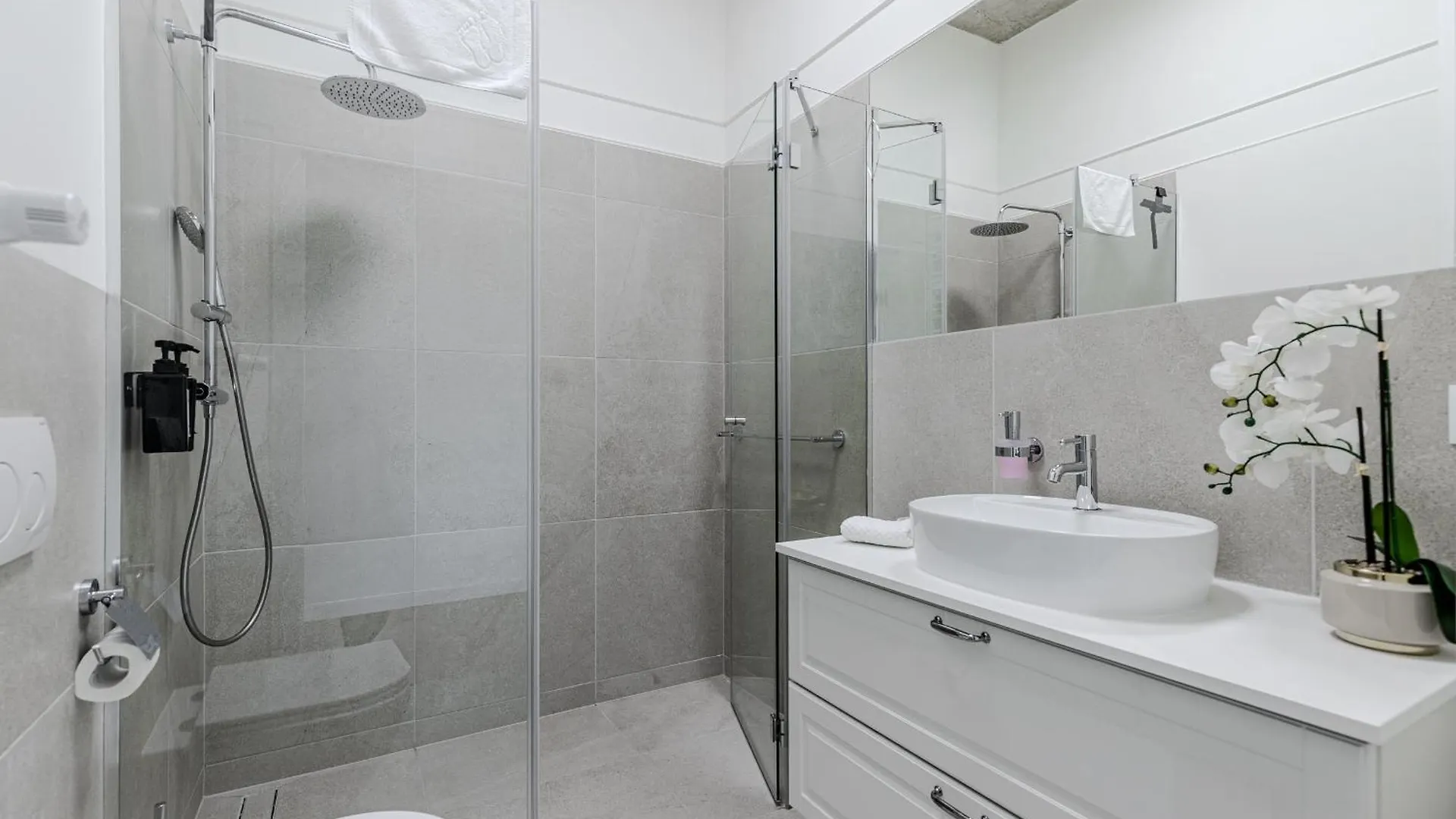 River Premium Apartment C Wrocław